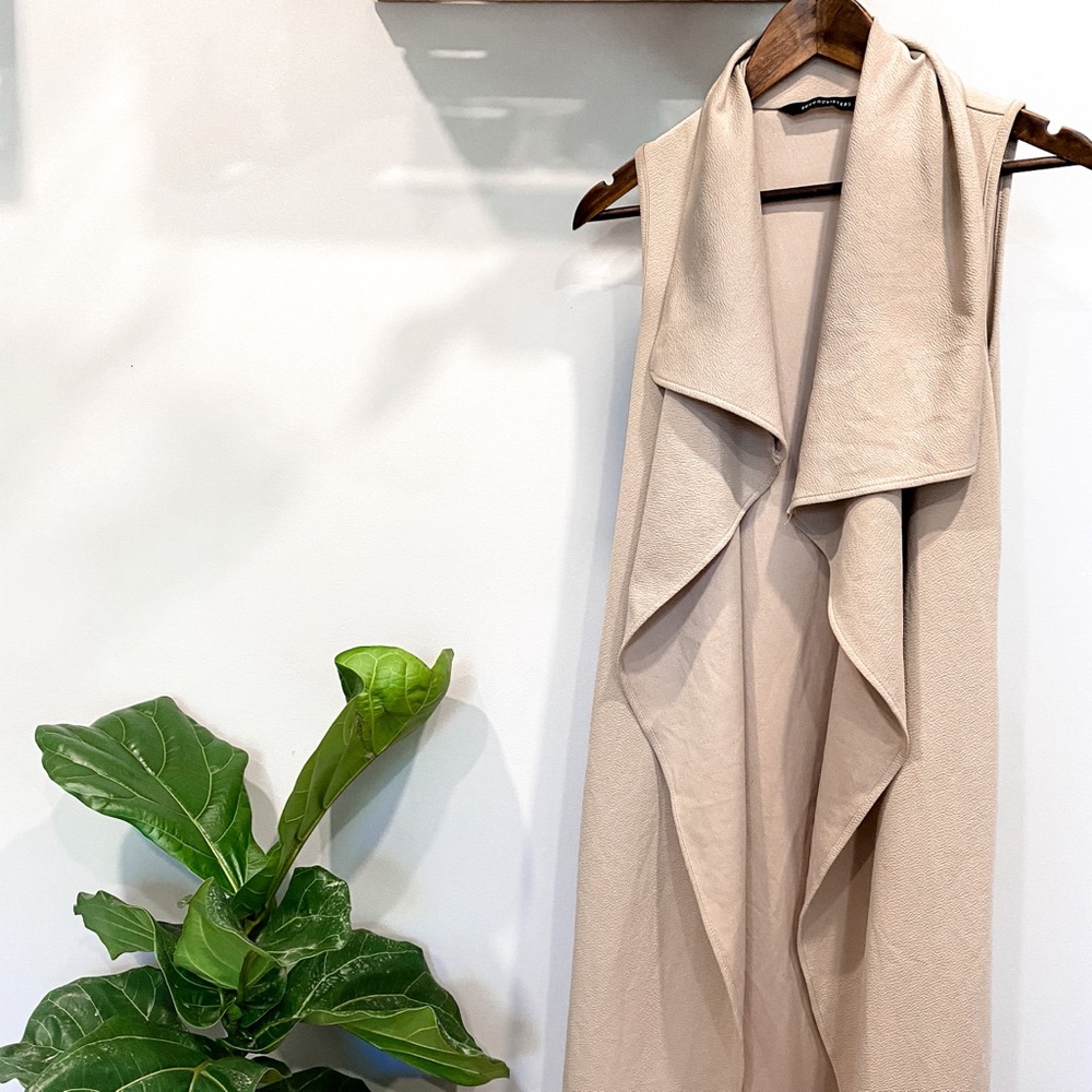 Long, Flowy Open Vest in Tan, Small